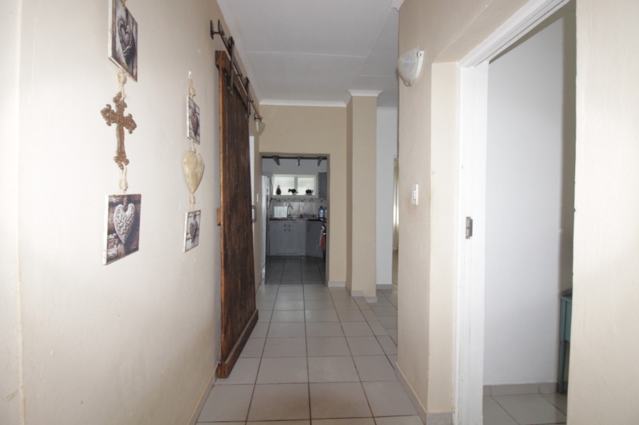 4 Bedroom Property for Sale in Kabeljauws Eastern Cape